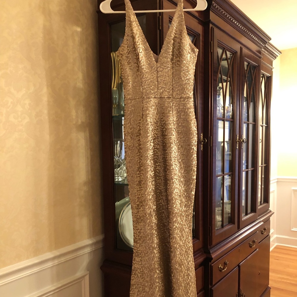 Harper Dress - Picture 1 of 3